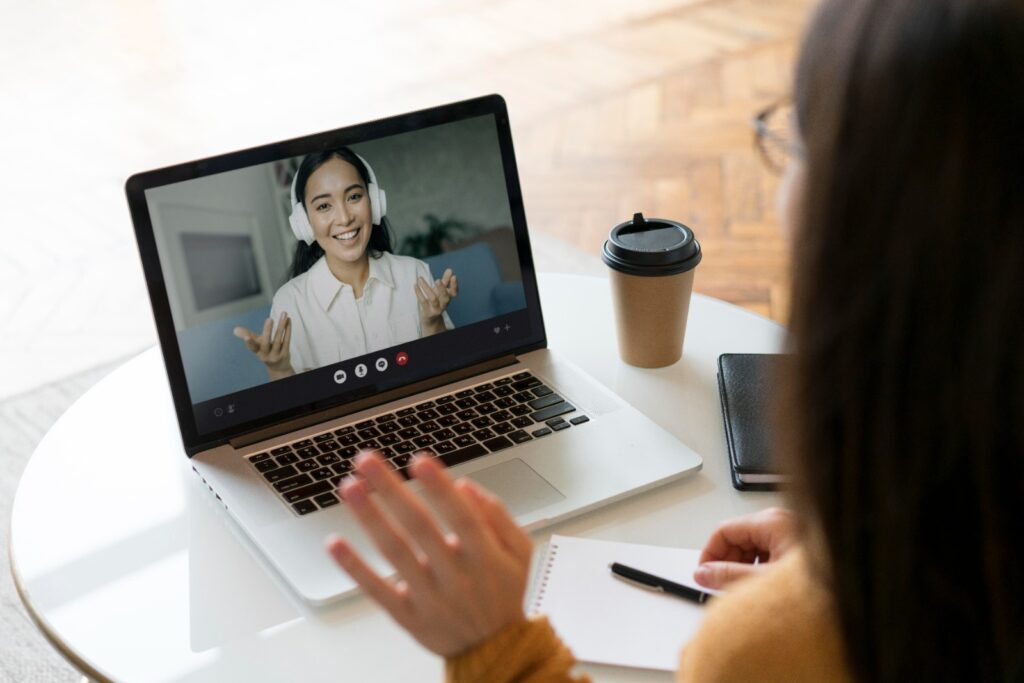 Atendimento individual online com a psicóloga Arlete Fonseca